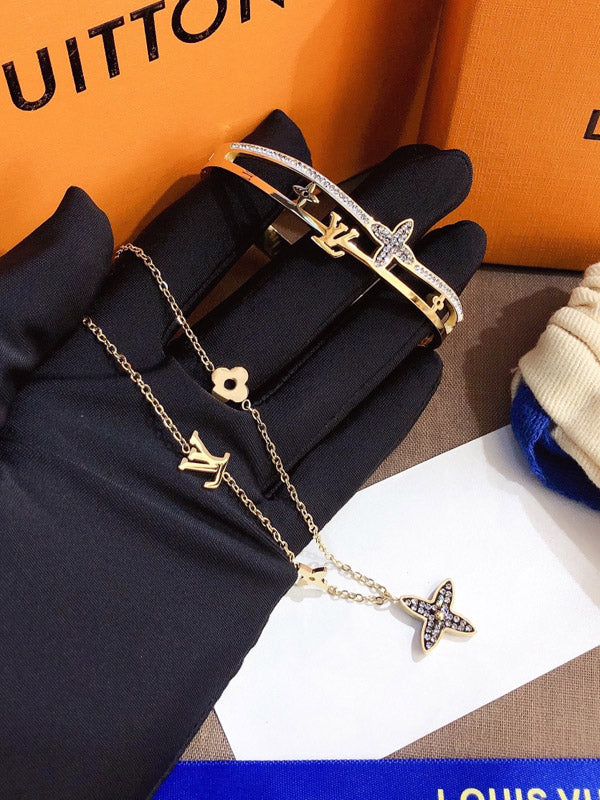 سلسال لويس فيتون بلاك فلاور سلسال louis vuitton