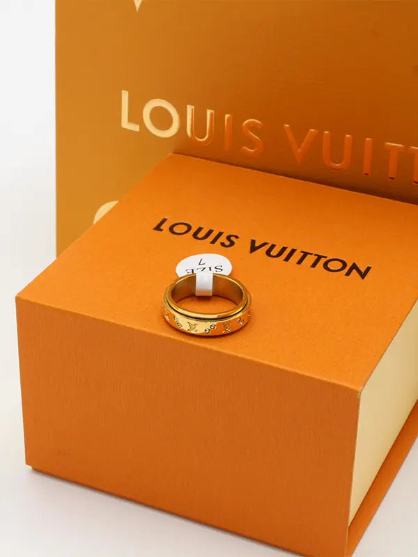دبلة لويس فيتون تو لايرز خواتم louis vuitton