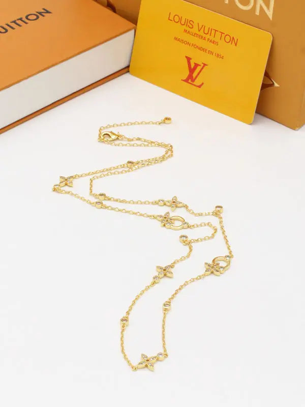 سلسال لويس فيتون لونق شاين 682 سلسال louis vuitton ذهبي