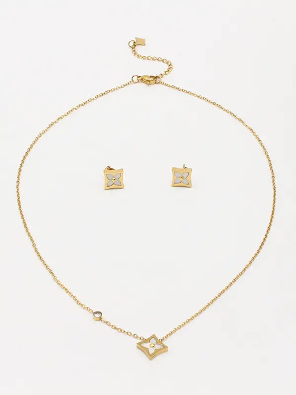 طقم لويس فيتون 2 قطع 663 اطقم louis vuitton