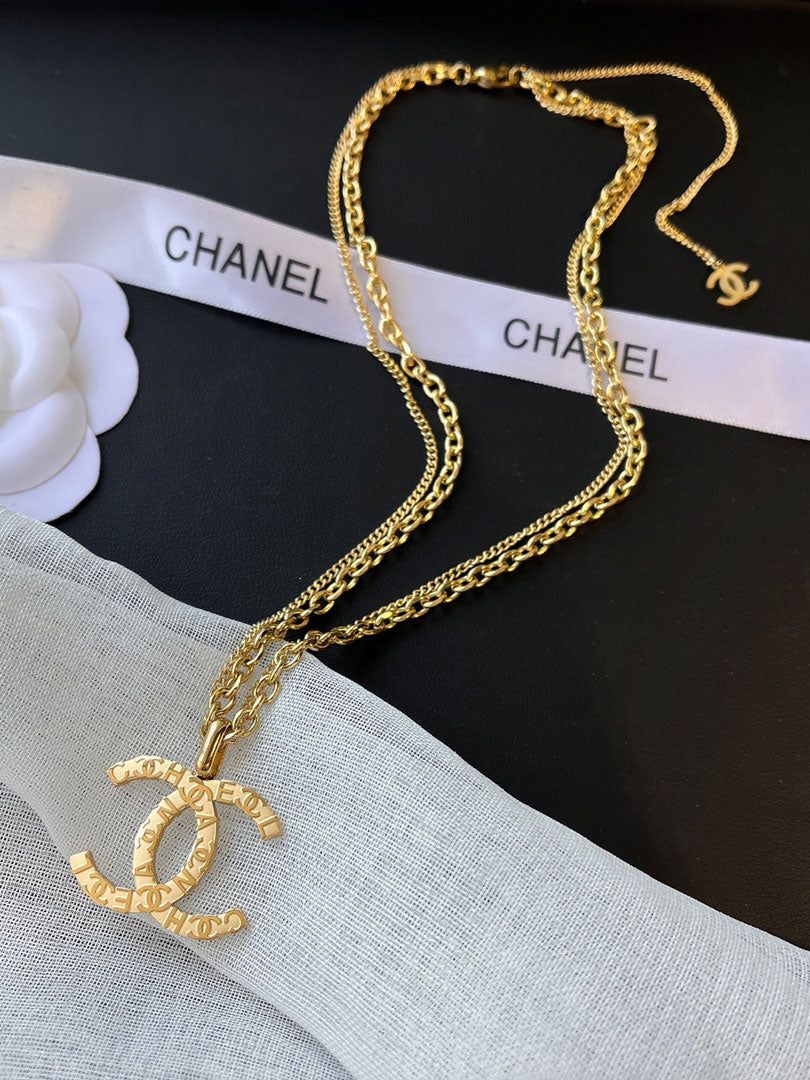 سلسال شانيل شعار كبير شاينز سلسال chanel
