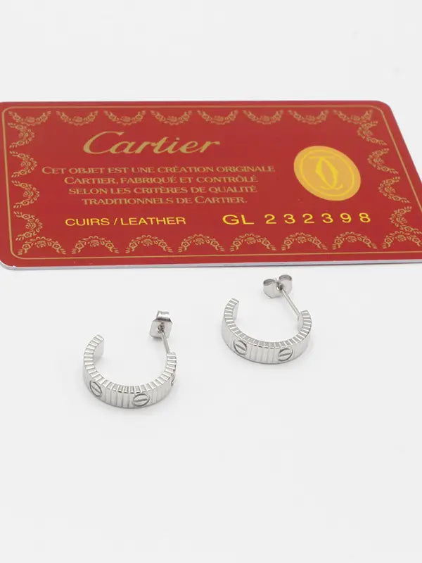 حلق كاتير الهبه لوقو حلق CARTIER فضي