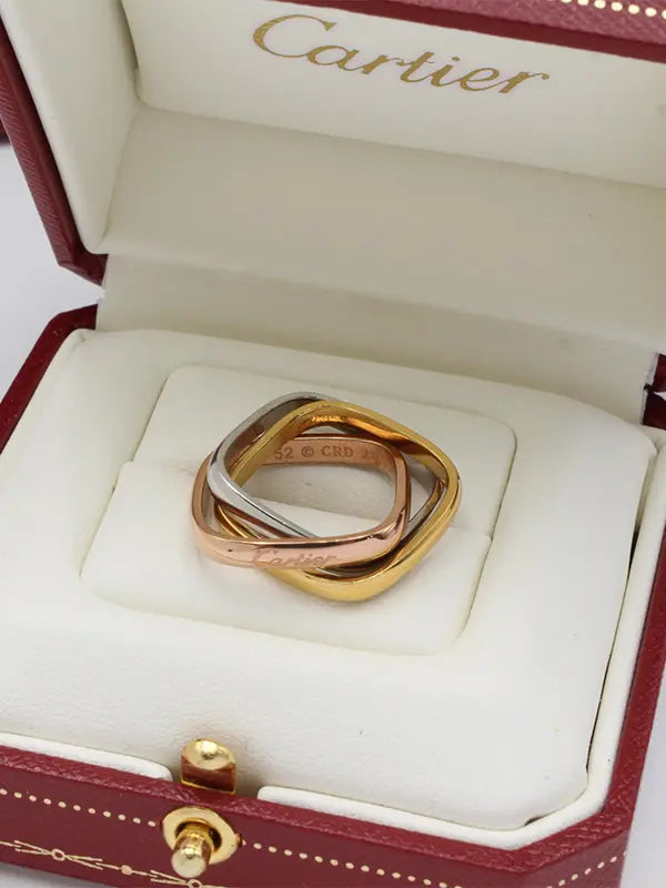 خاتم كارتير نسائي سكوير فيرجن لوقو خواتم CARTIER
