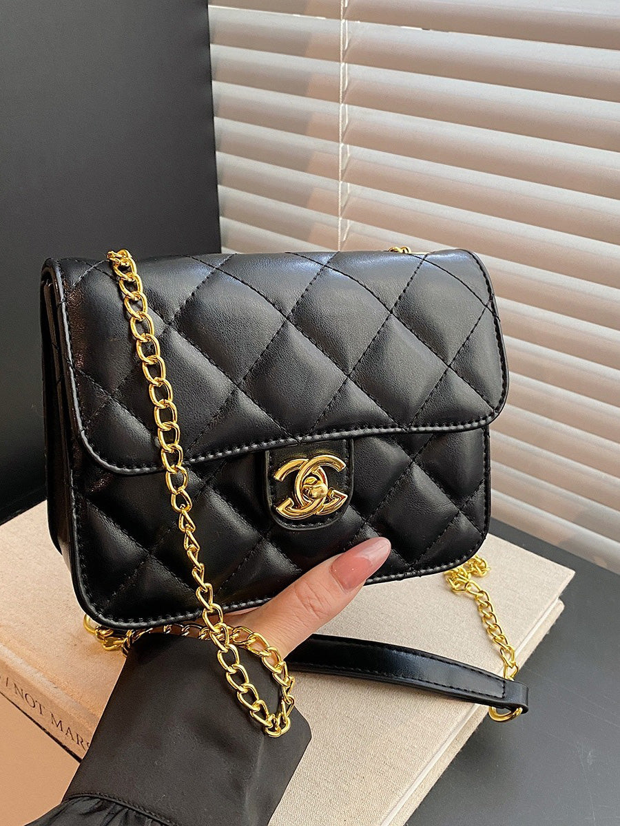 شنطة صغيره مستوحى من شانيل شنط وحقائب chanel اسود