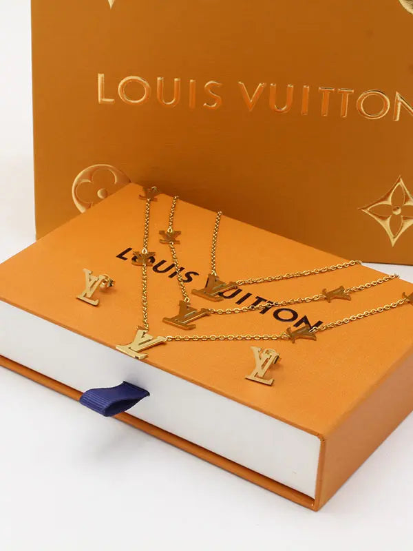 طقم لويس فيتون ادوار 2 قطع اطقم louis vuitton