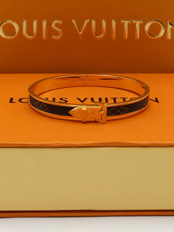 اسواره لويس فيتون كي بانقل قولد اند براون اسواره louis vuitton