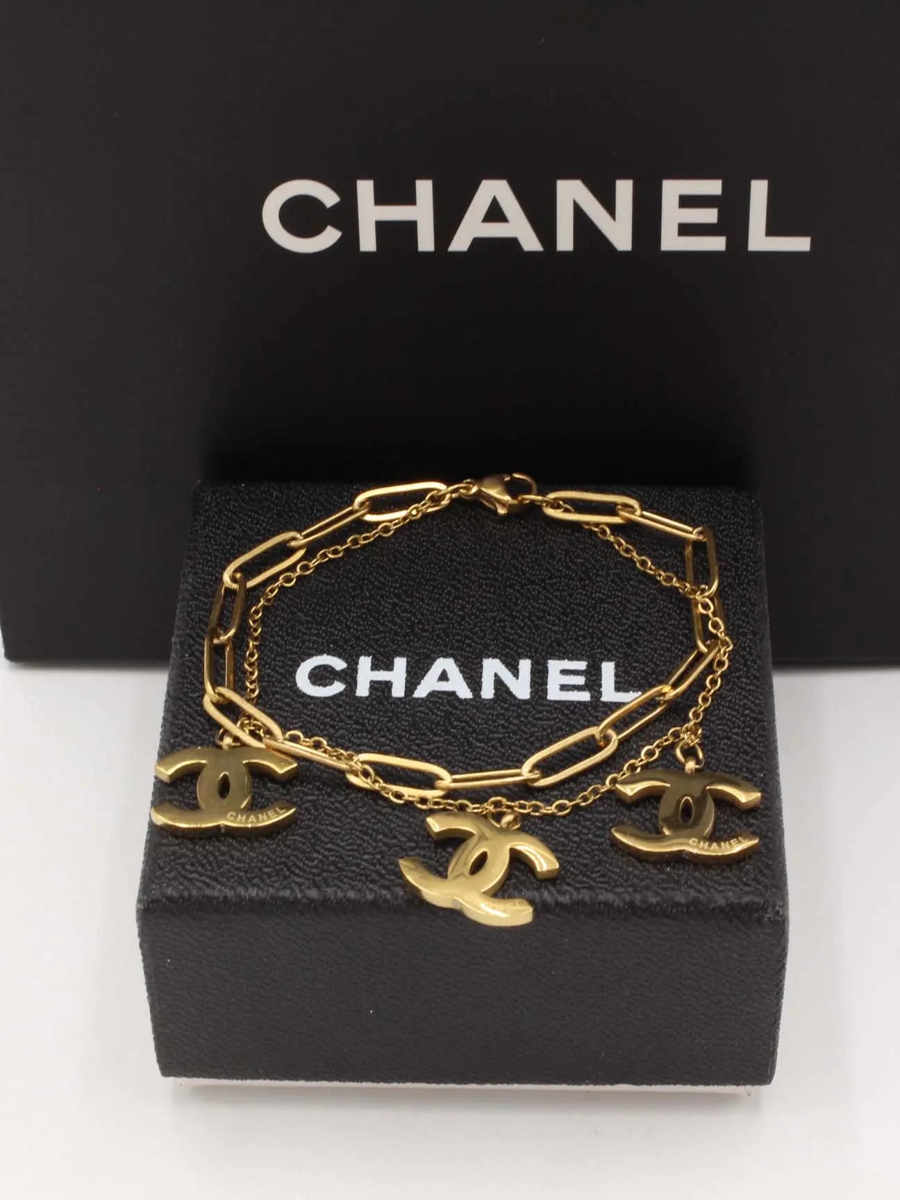 اسوارة شانيل دبل شاين لوقو ثري بندنت اسواره chanel