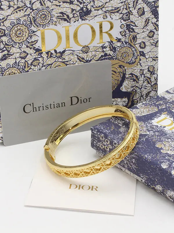 اساور ديور ماستر الهبة اسواره dior