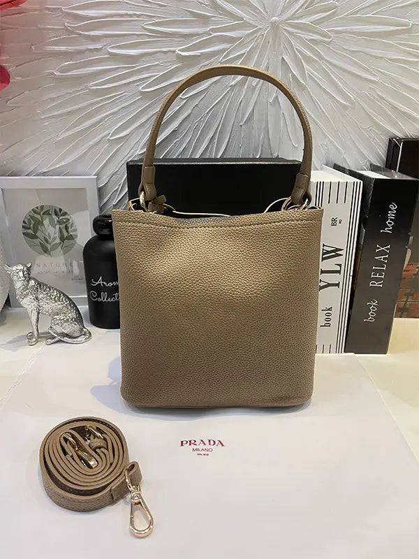 شنطة برادا ليذر شنط وحقائب brada bags