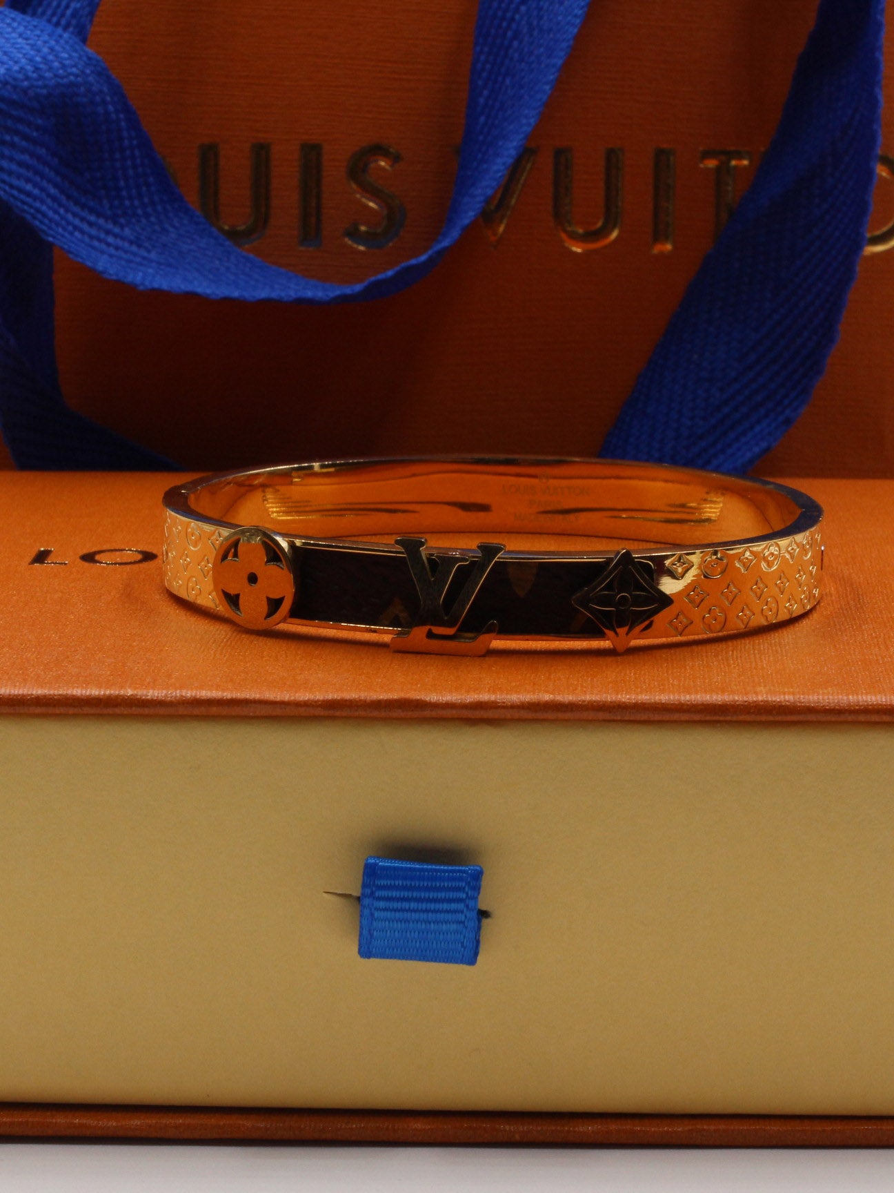 اسوارة لويس فيتون قولد براون بانقل اسواره louis vuitton