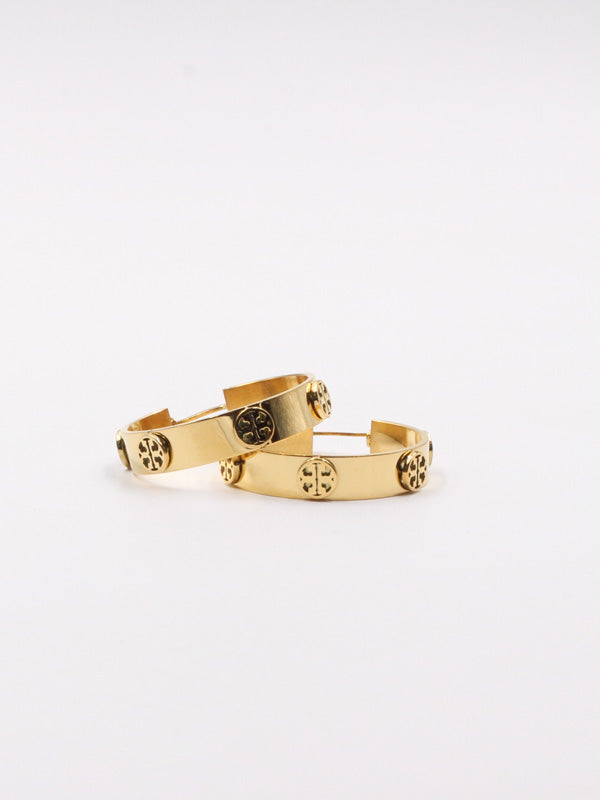 حلق توري بورش سيركل لوقو وسط حلق tory burch