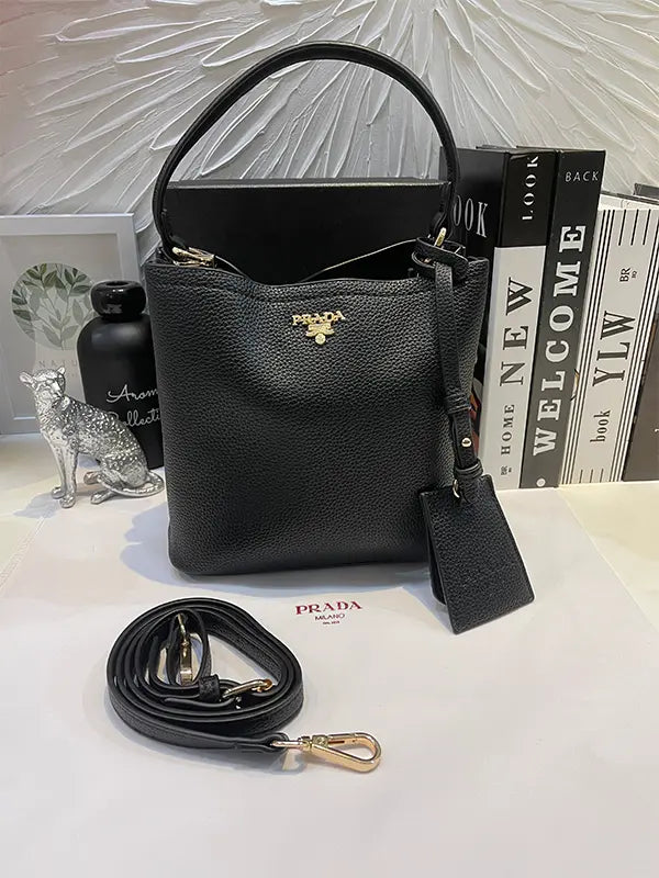 شنطة برادا ليذر شنط وحقائب brada bags