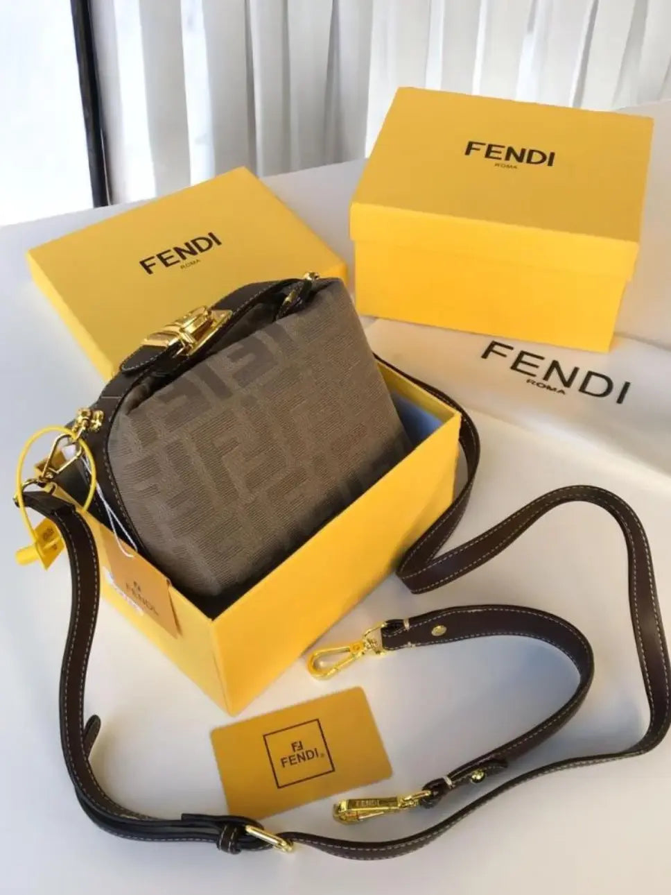 شنطة فندي ماستر الهبه صغيره شنط وحقائب fendi bags