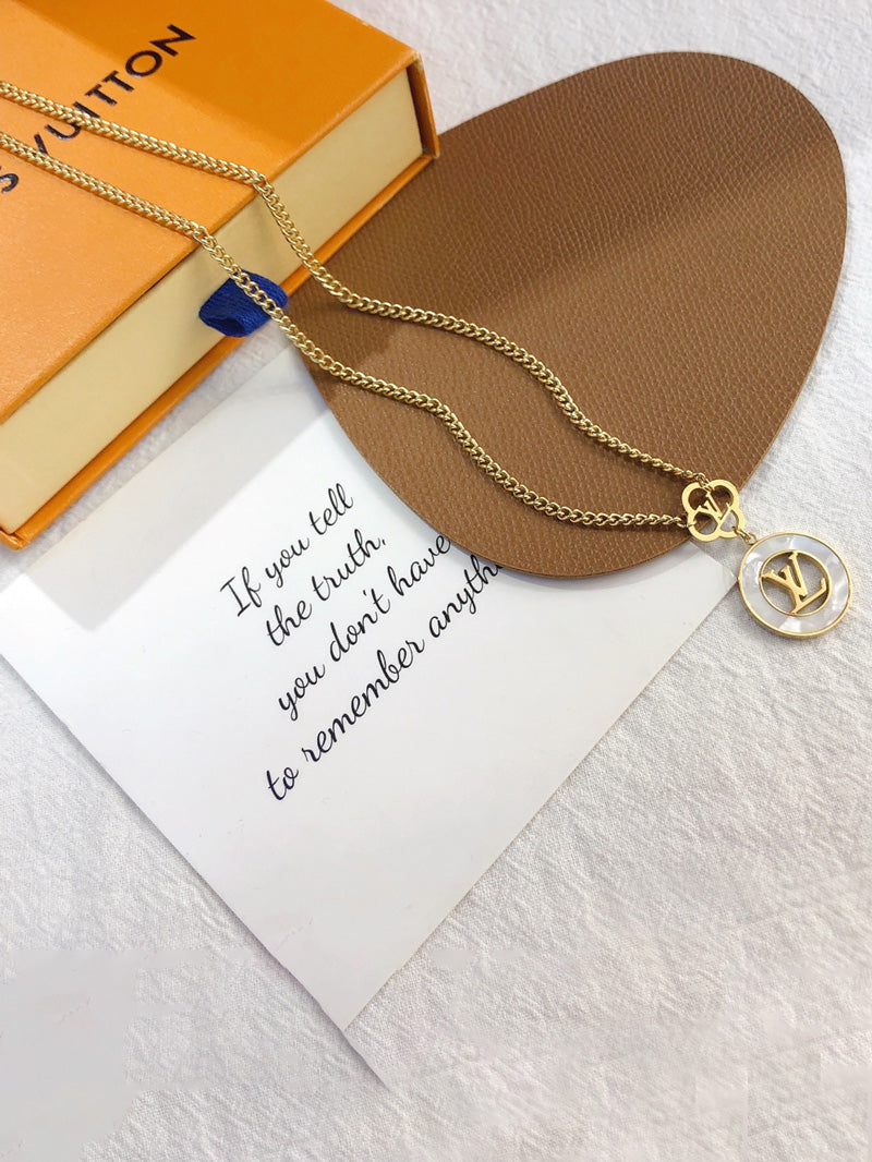 سلسال لويس فيتون بيق لوقو شيل سلسال louis vuitton