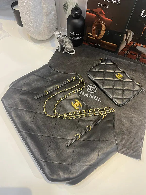 شنطة شانيل كبيره شنط وحقائب chanel bags