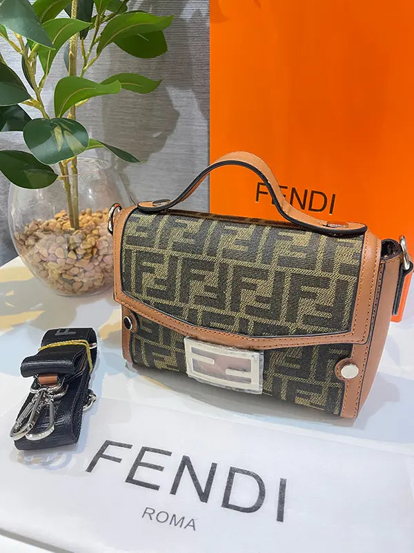 شنطة فندي براون ماستر شنط وحقائب fendi bags