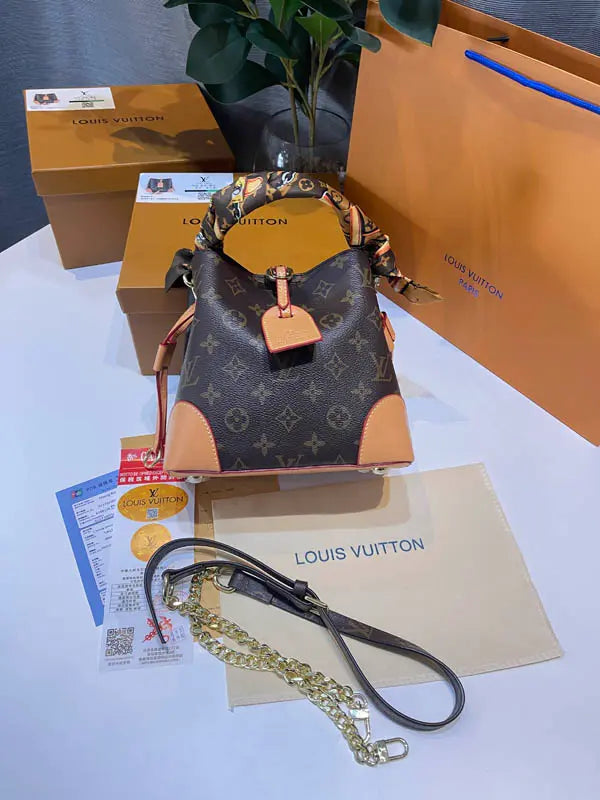 شنطة لويس فيتون الجديد ماستر 83 شنط وحقائب louis vuitton bags