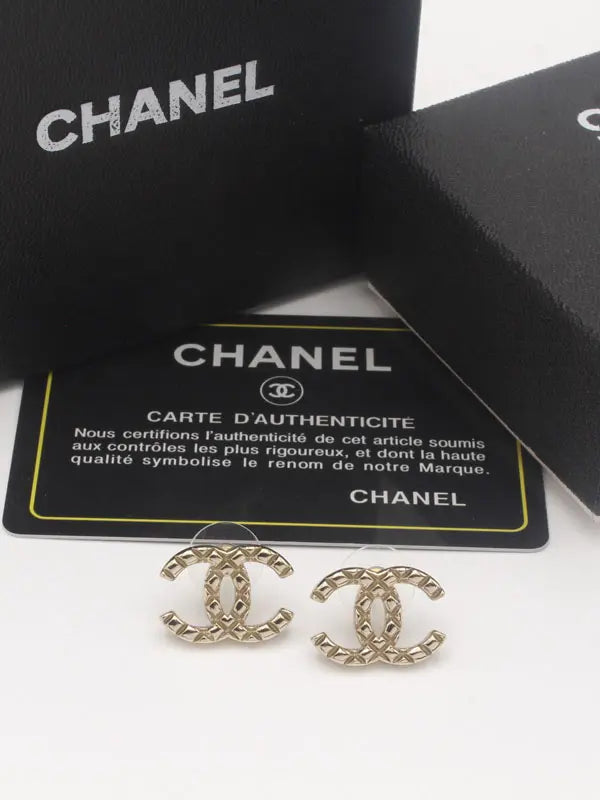 حلق شانيل انتيك ميتال 649 حلق chanel