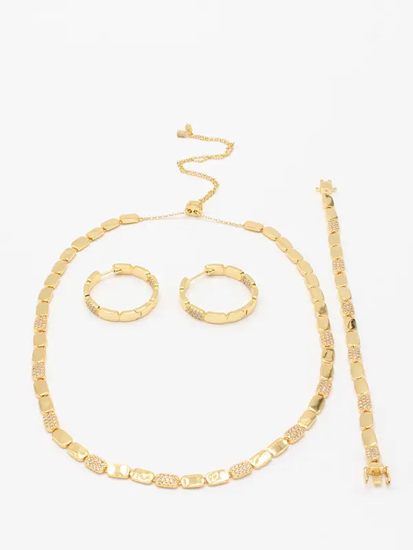 طقم اي بي ام الجديد ماستر ذهبي اطقم APM