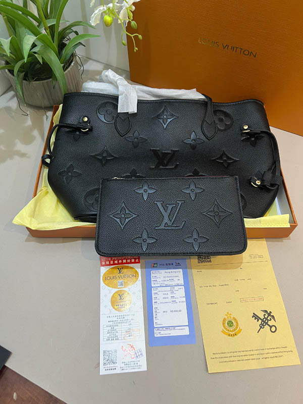 شنطة لويس فيتون اسود بيق فلاورز ماستر كبيرة شنط وحقائب louis vuitton bags