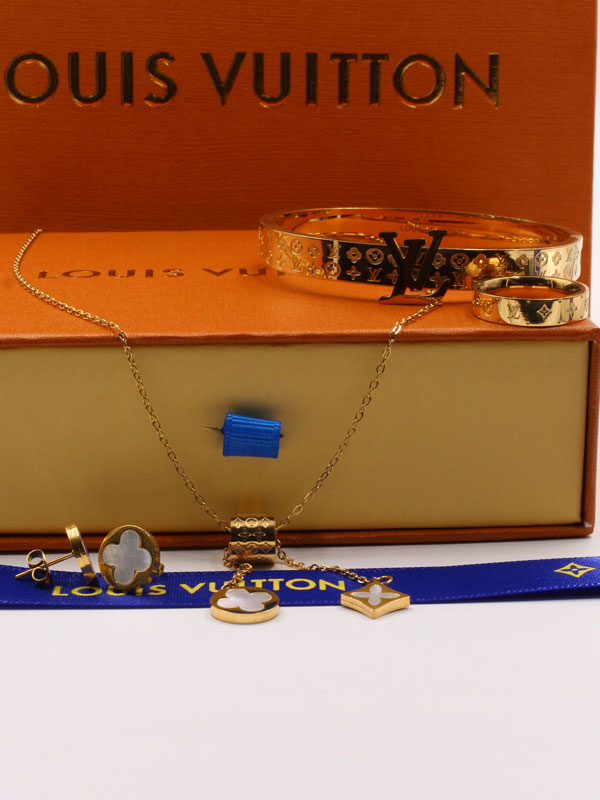 طقم لويس فيتون صدفي 4 قطع اطقم louis vuitton