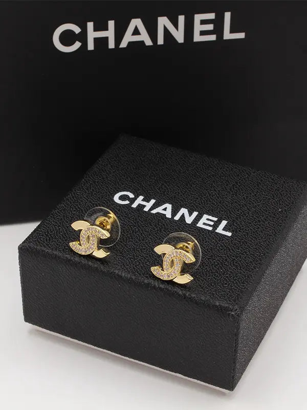 حلق شانيل 552 حلق chanel