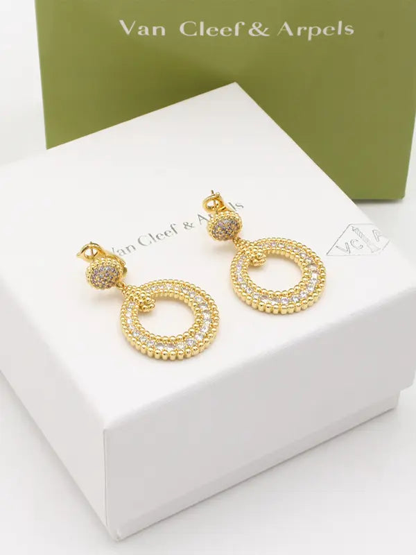 حلق فان كليف مدور زركون ماستر حلق van cleef