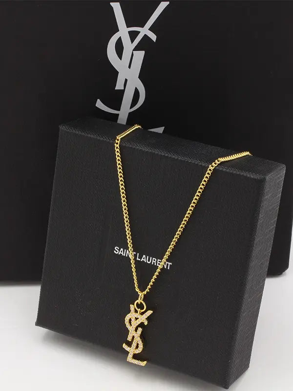 سلسال ايف سان لوران زركون الماستر سلسال ysl