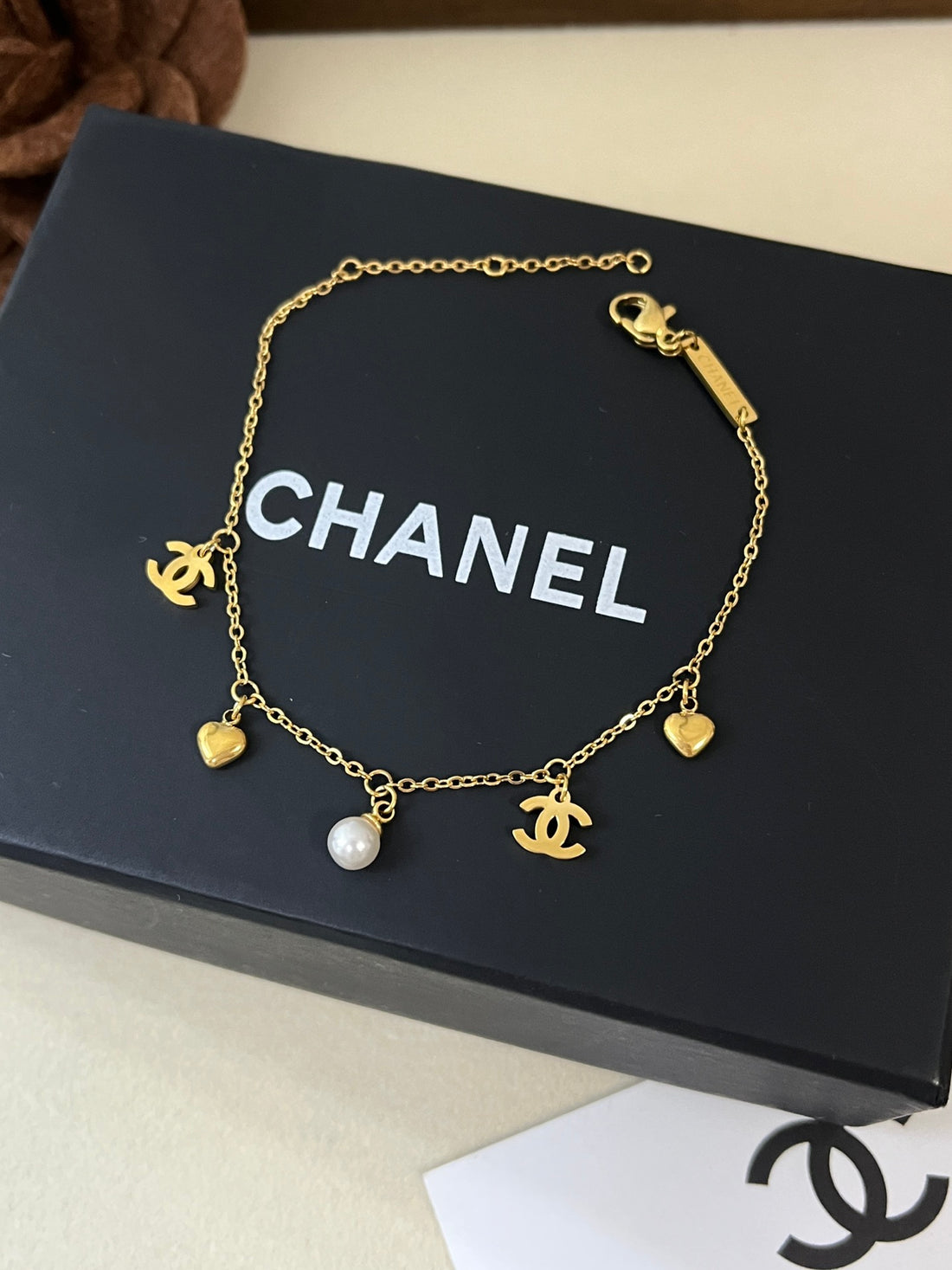 اساور شانيل لولو بيرل ناعمة اسواره chanel