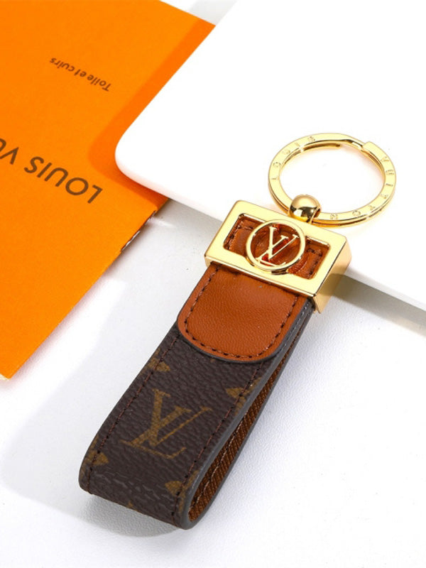 ميدالية لويس فيتون براون لوقو ميدالية louis vuitton 2