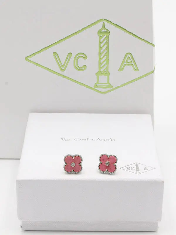 حلق فان كليف ستون لوقو حلق van cleef وردي فضي