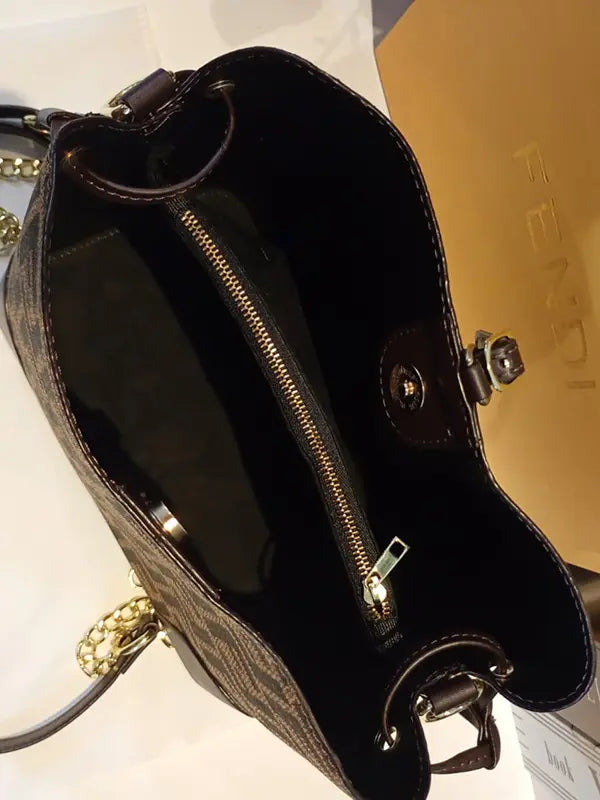 شنطة فندي ماستر سكوير فيرجن شنط وحقائب fendi bags