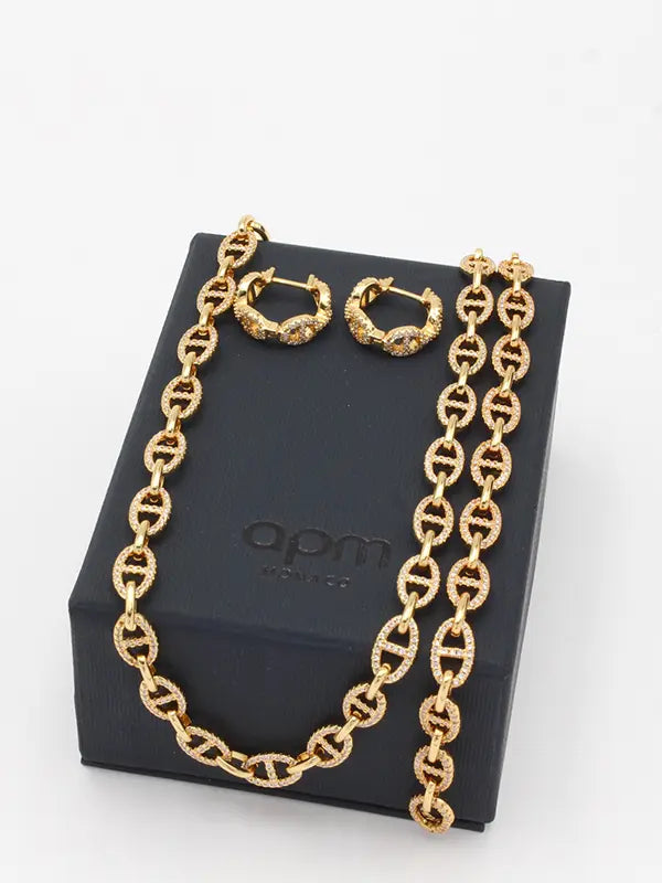 طقم apm زركون فضي لوقو اطقم APM ذهبي