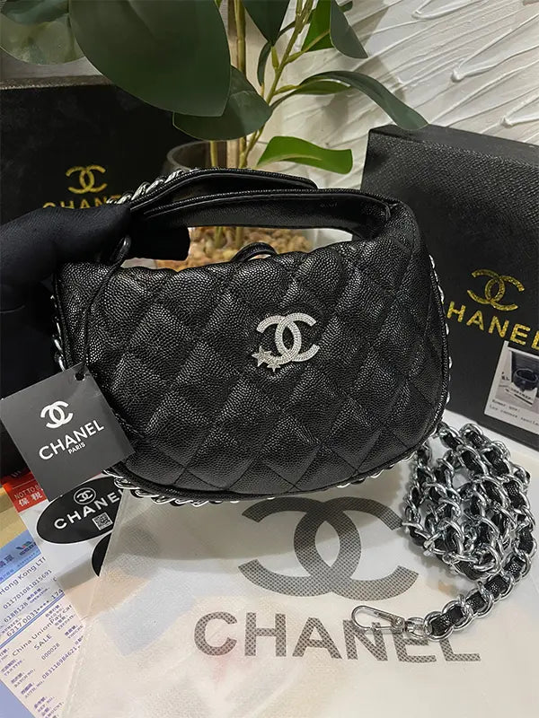 شنطة شانيل لامبسكن كلتش راوند ماستر شنط وحقائب miumiu bags اسود