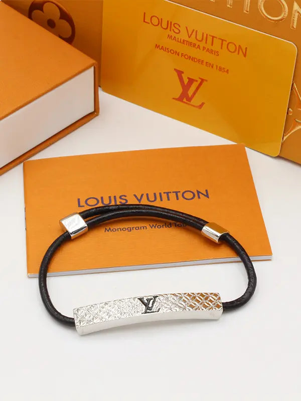 اساور لويس فيتون رجالي بلاك ليذر هاي فيرجن اسواره louis vuitton