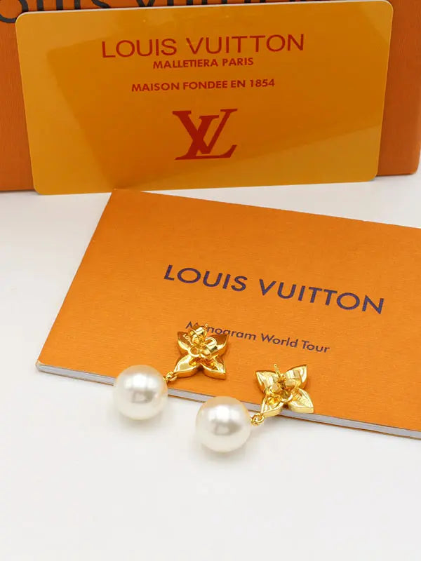 حلق لويس فيتون لولو وزركون لوقو حلق louis vuitton