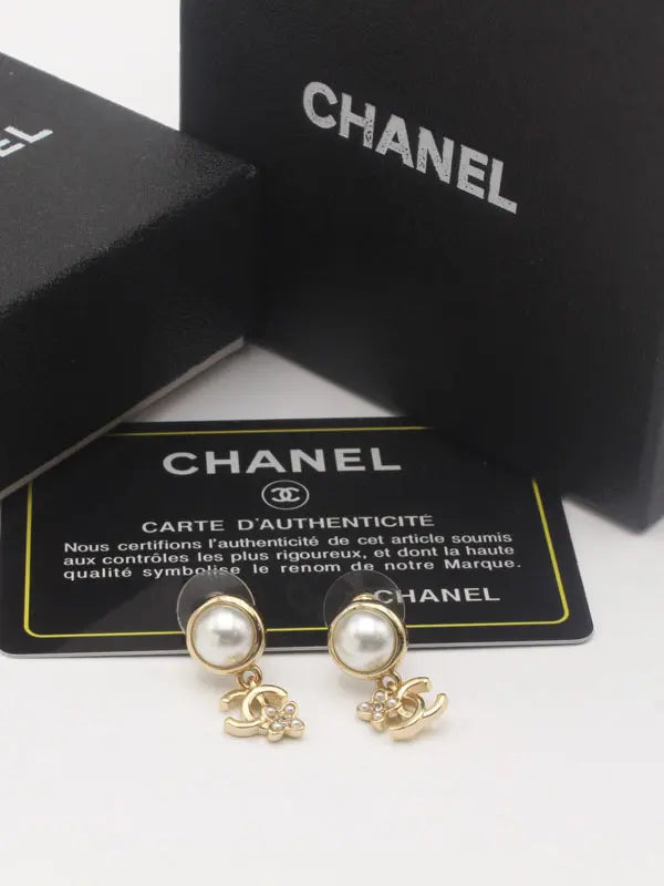 حلق شانيل 653 حلق chanel