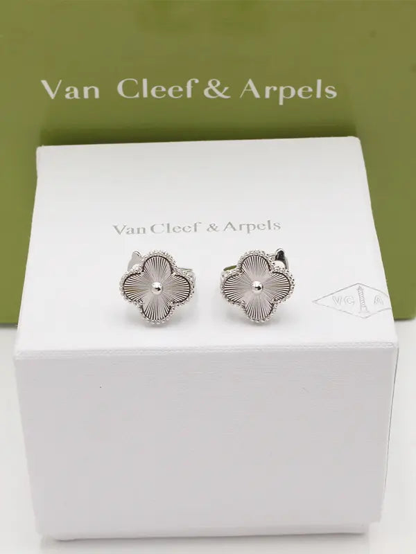 حلق فان كليف كبس الماستر حلق van cleef فضي