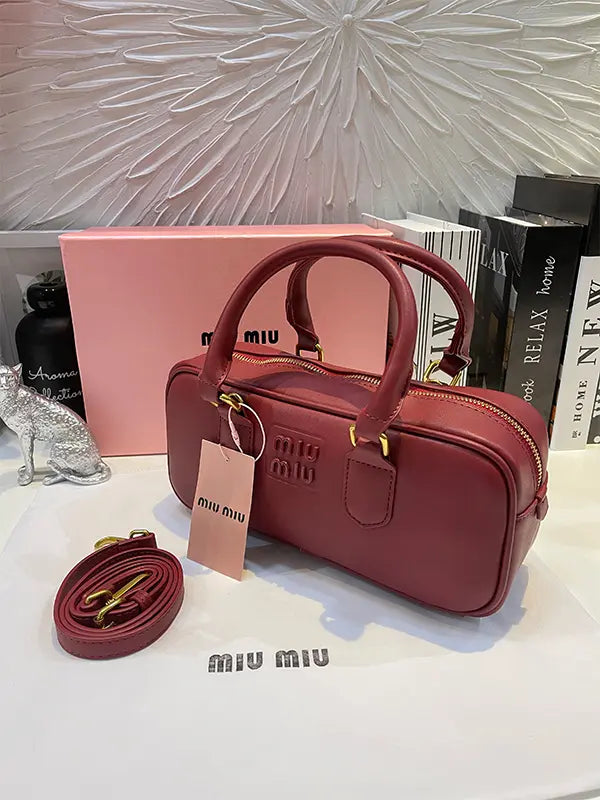 شنطة ميو ميو فلات شنط وحقائب miumiu bags