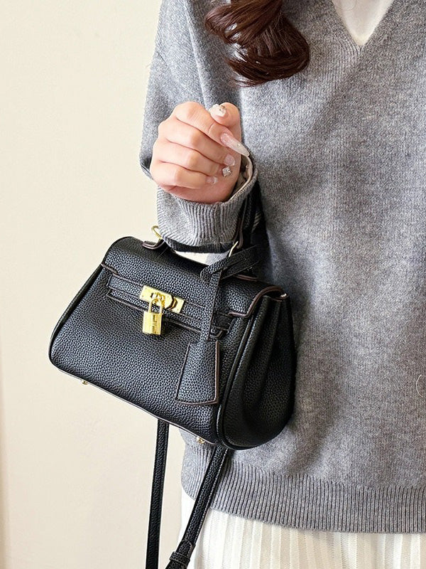 شنطة نسائي اسود حجم وسط شنط وحقائب new اسود