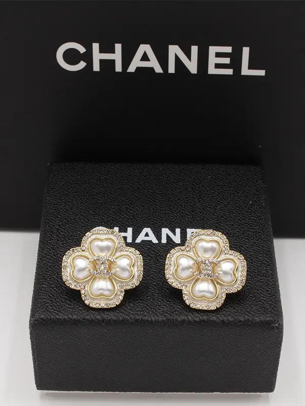 حلق شانيل 560 حلق chanel