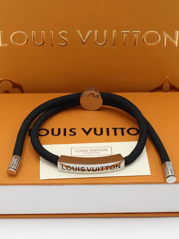اساور لويس فيتون ماستر روب اسود اسواره louis vuitton