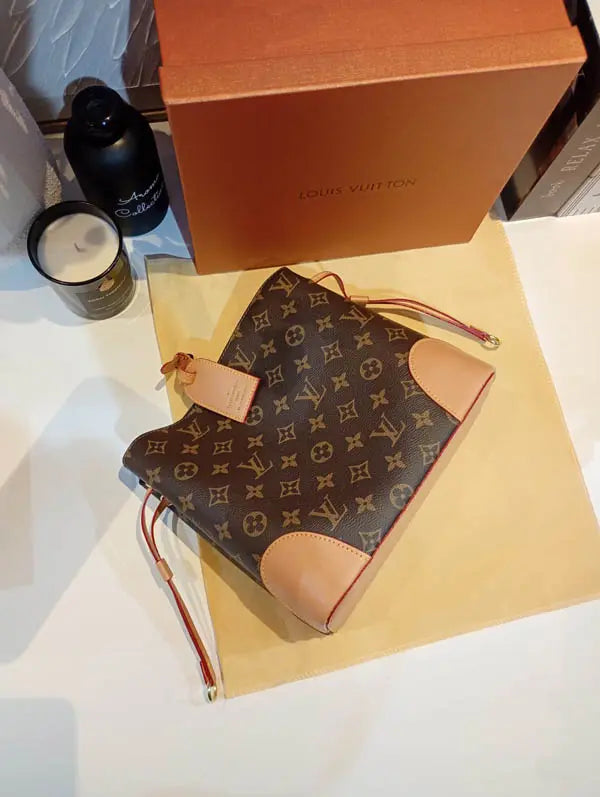 شنطة لويس فيتون ماستر سكوير فيرجن شنط وحقائب louis vuitton bags