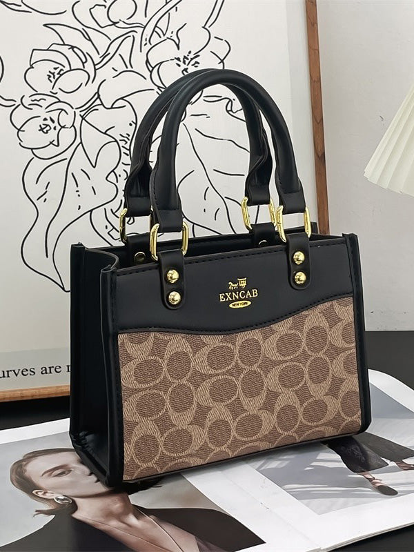 شنطة مستوحى كوتش 220 شنط وحقائب new اسود