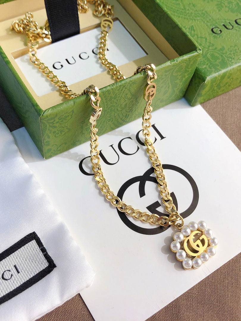 سلسال قوتشي شعار لولو ذهبي سلسال gucci