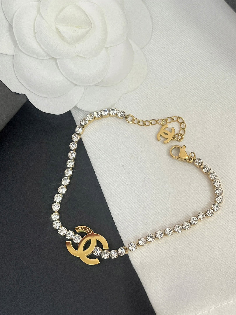 اساور شانيل كريستال شاين اسواره chanel