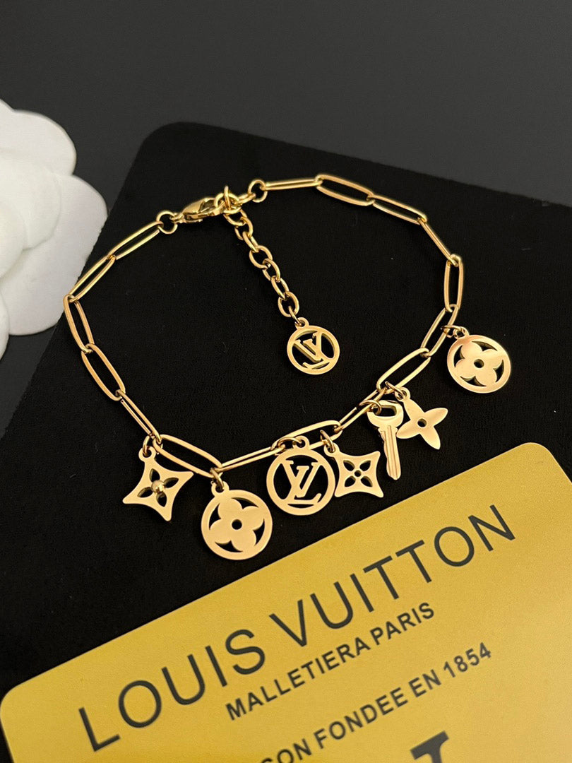 اساور لويس فيتون بدنتس قولد اسواره louis vuitton