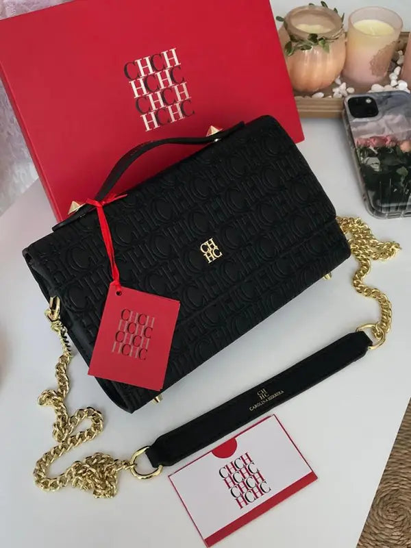 شنطة سي اتش كارولينا هيريرا الماستر