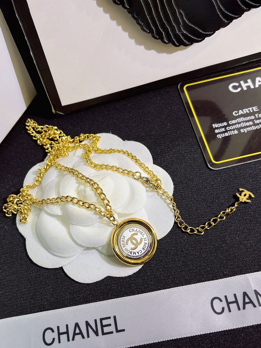 سلسال شانيل بيق لوقو سلسال chanel