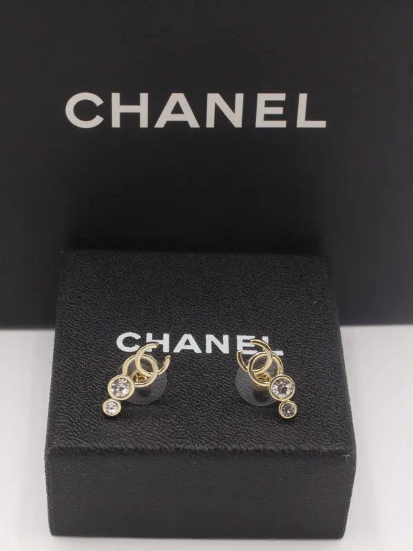 حلق شانيل 655 حلق chanel ذهبي